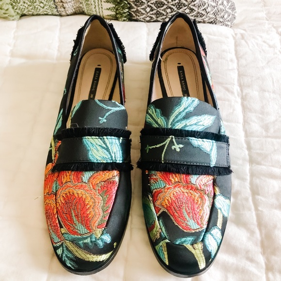 Zara Shoes - Zara Multicolored Embroidered Jacquard loafers flats✨